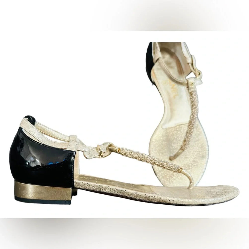 Chanel gold metallic flake leather sandals with black patten heels size 38